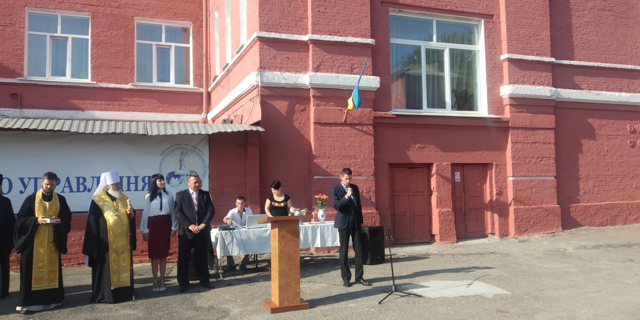 IMG d4ddbb7305cea847cc3a4f7db48ac8c1 V