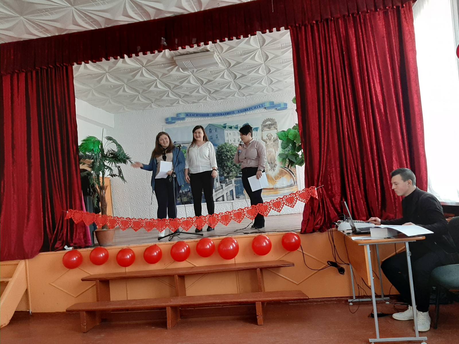 IMG 1c84db6fd8e0bb4df2badd4e1ebf6764 V