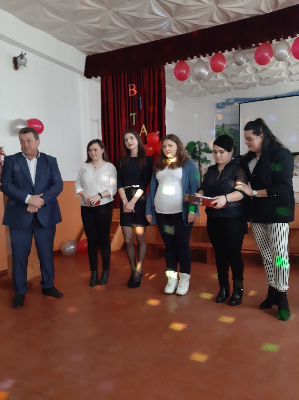 IMG c42c28aa0659afcaeb473133c6370692 V